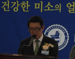 김철환 이사장